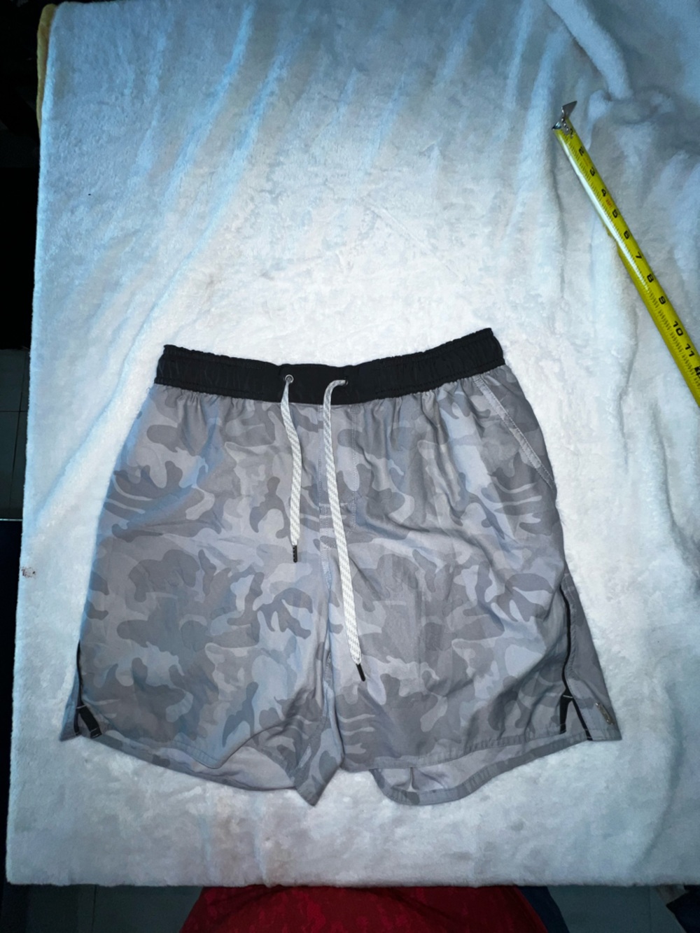 Vuori camo trail shorts size medium men’s sports athletic wear
